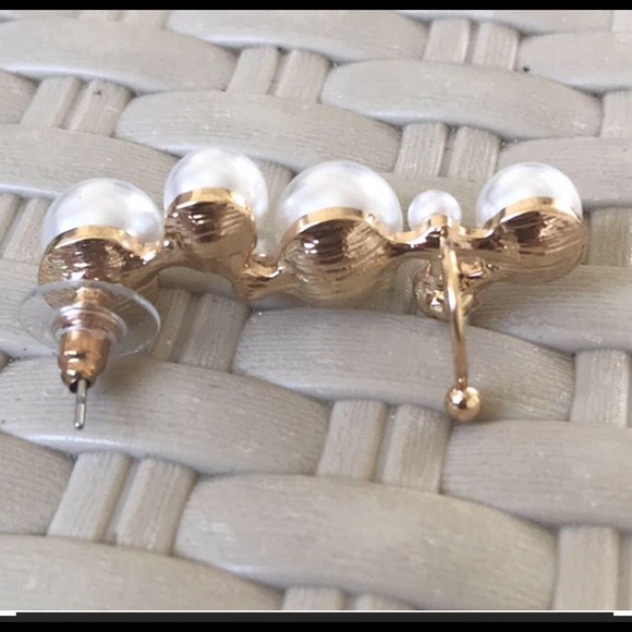 Plunder pearl Earring - Picture 6 of 7